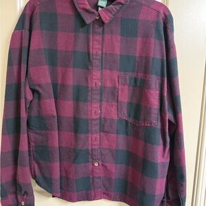 Wild Fable Women's Plaid Shirt - Black and Burgundy